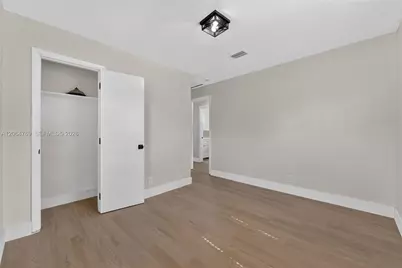 1583 NE 152nd St, North Miami Beach, FL 33162 - Photo 23