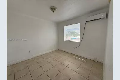 6415 NW 17th Ave, Miami, FL 33147 - Photo 17