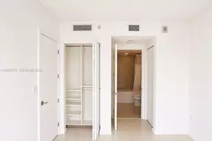 5300 E Paseo Blvd, Doral, FL 33166 - Photo 15