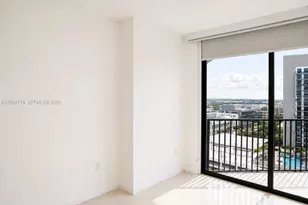 5300 E Paseo Blvd, Doral, FL 33166 - Photo 13