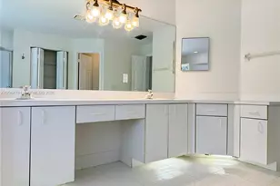 18414 NW 9th St, Pembroke Pines, FL 33029 - Photo 13