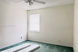 18414 NW 9th St, Pembroke Pines, FL 33029 - Photo 19