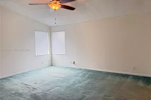 18414 NW 9th St, Pembroke Pines, FL 33029 - Photo 11