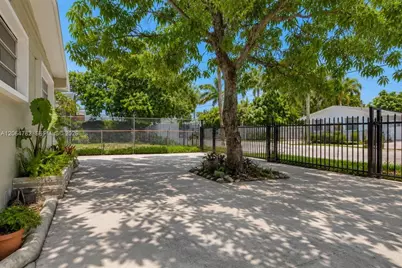 355 NE 55th Ter #1, Miami, FL 33137 - Photo 3