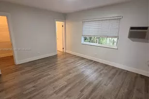 345 85th St, Miami Beach, FL 33141 - Photo 5