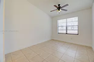 6707 NW 193rd Ln, Hialeah, FL 33015 - Photo 19