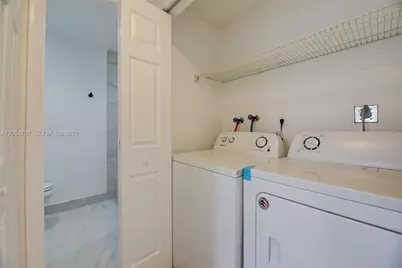 6707 NW 193rd Ln #0, Hialeah, FL 33015 - Photo 29