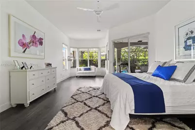 1046 SW 159th Way, Pembroke Pines, FL 33027 - Photo 11