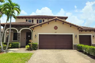 3477 SE 3rd St, Homestead, FL 33033 - Photo 1