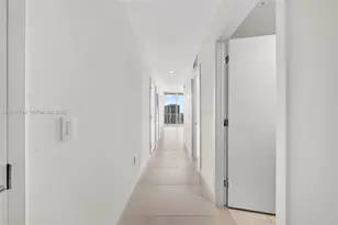 1400 Biscayne Blvd, Miami, FL 33132 - Photo 3