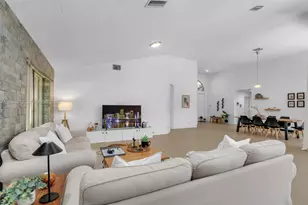 1051 Deerpath Ct, Weston, FL 33326 - Photo 17