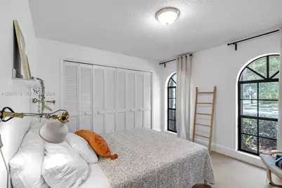 1051 Deerpath Ct, Weston, FL 33326 - Photo 23