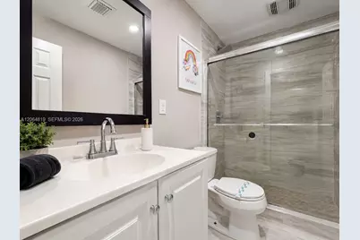 1301 NE 42nd St, Oakland Park, FL 33334 - Photo 55