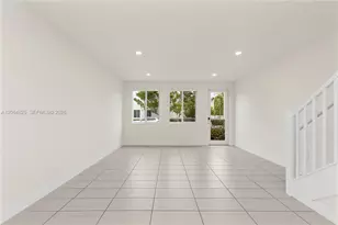 6416 NW 102nd Ct, Doral, FL 33178 - Photo 9