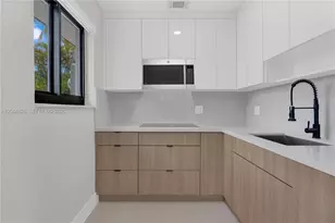 4375 SW 112th Ave, Miami, FL 33165 - Photo 5