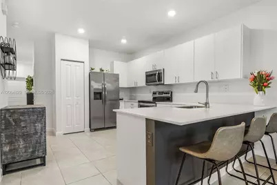 23412 SW 131st Ave #23412, Homestead, FL 33032 - Photo 5