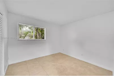 3453 NW 44th St #107, Oakland Park, FL 33309 - Photo 13