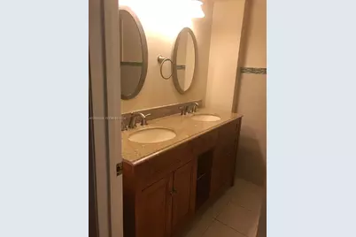 15830 SW 91st Ct, Palmetto Bay, FL 33157 - Photo 9