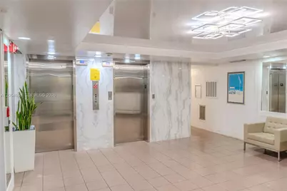 401 Ocean Dr #222 (with Parking), Miami Beach, FL 33139 - Photo 17