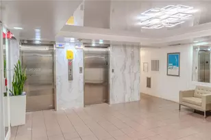 401 Ocean Dr, Miami Beach, FL 33139 - Photo 17