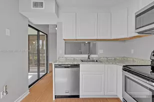 1331 S Franklin Ave, Homestead, FL 33034 - Photo 13