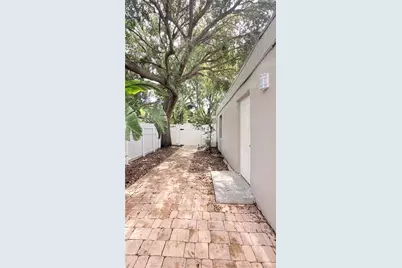250 SW 7th St, Dania Beach, FL 33004 - Photo 7