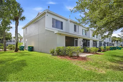 7939 Sanibel Dr, Tamarac, FL 33321 - Photo 25
