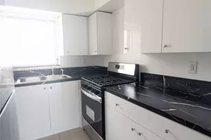 7805 Crespi Blvd, Miami Beach, FL 33141 - Photo 9
