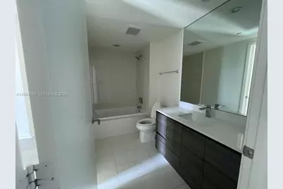1100 S Miami Ave #1104, Miami, FL 33130 - Photo 13
