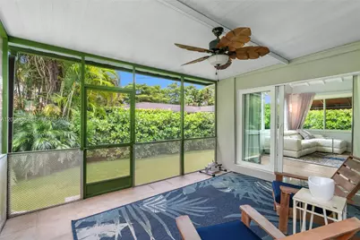 810 Venetia Ave, Coral Gables, FL 33134 - Photo 27