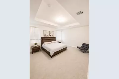 10614 W 35th Ln, Hialeah, FL 33018 - Photo 15