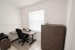 10614 W 35th Ln, Hialeah, FL 33018 - Photo 11