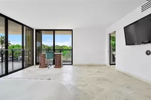 2575 S Bayshore Dr, Miami, FL 33133 - Photo 17