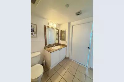 19501 W Country Club Dr #1215, Aventura, FL 33180 - Photo 17