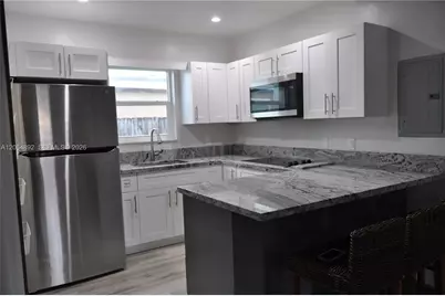 4035 E 2nd Ave, Hialeah, FL 33013 - Photo 9
