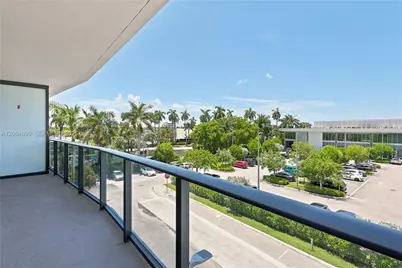 1179 E Hallandale Blvd #302, Hallandale Beach, FL 33009 - Photo 15