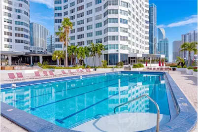 801 Brickell Bay Dr #1961, Miami, FL 33131 - Photo 17