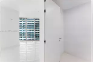 300 Biscayne Blvd Way, Miami, FL 33131 - Photo 15