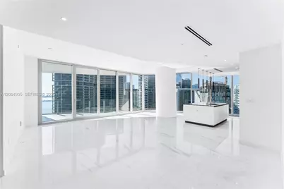 300 Biscayne Blvd Way #3507, Miami, FL 33131 - Photo 1