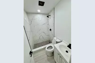 8010 NW 27th Pl #8010, Sunrise, FL 33322 - Photo 13