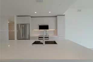 2000 Metropica Wy, Sunrise, FL 33323 - Photo 15