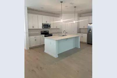 1828 Shadow Box Bend #1828, Saint Cloud, FL 34771 - Photo 5