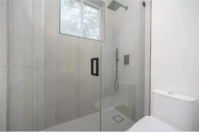 1357 Camellia Ln, Weston, FL 33326 - Photo 25