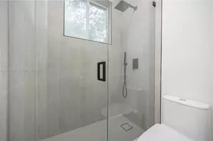 1357 Camellia Ln, Weston, FL 33326 - Photo 25