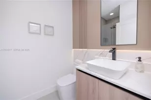 1357 Camellia Ln, Weston, FL 33326 - Photo 19