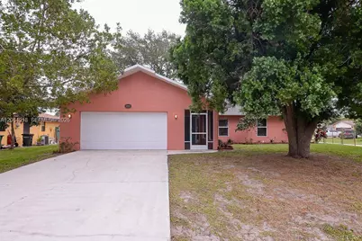2585 SW Cameo Blvd, Port Saint Lucie, FL 34953 - Photo 1