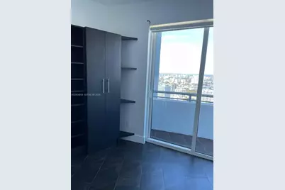 60 SW 13th St #3426, Miami, FL 33130 - Photo 13