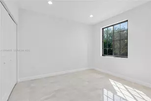 5745 SW 44th Ct, Davie, FL 33314 - Photo 21