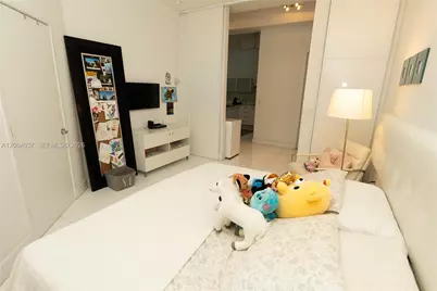150 Sunny Isles Blvd #1-TH403, Sunny Isles Beach, FL 33160 - Photo 9