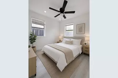 1708 NW 7th St, Fort Lauderdale, FL 33311 - Photo 9